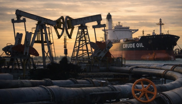 Ормузький вузол: як блокада протоки змусила Саудівську Аравію качати нафту через пустелю