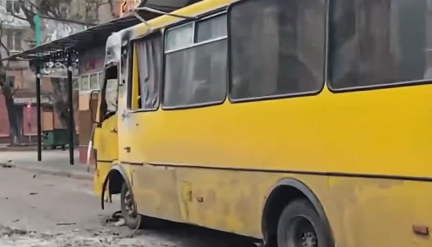 Russians attack minibus in Kherson; five people injured