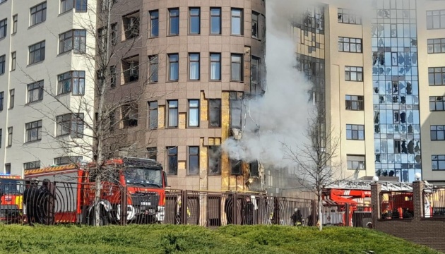 Війська РФ другу добу завдають комбінованих ударів по Харкову, зафіксовані влучання на 18 локаціях