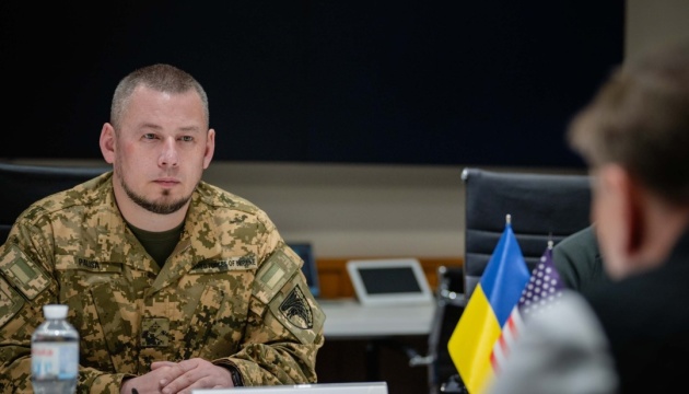 Паліса обговорив з ексдиректором ЦРУ ситуацію на фронті та успішні технологічні рішення в українській армії