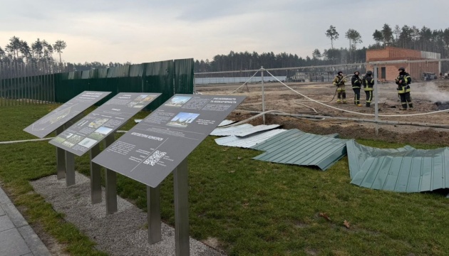 На територію Національного військового кладовища впав російський дрон