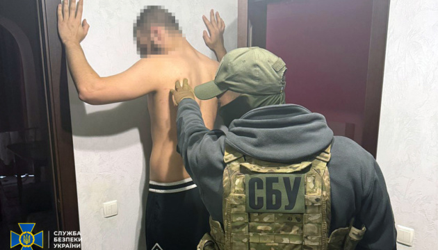 Вимагав $150 тисяч у підприємця: на Прикарпатті затримали «кримінального авторитета»