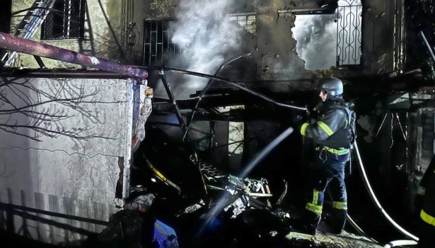 Beim nächtlichen russischen Angriff auf Odessa drei Menschen, darunter ein Kind, getötet