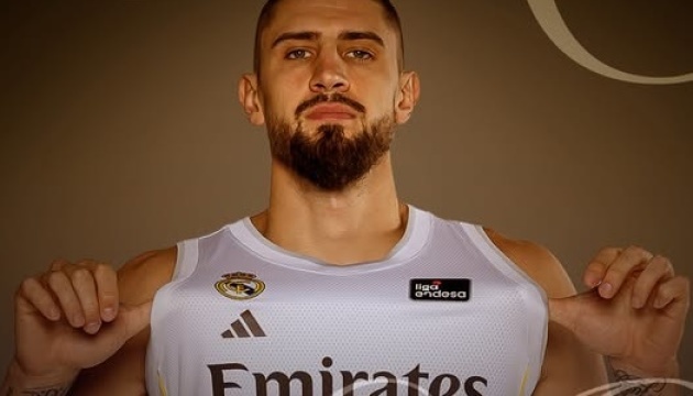 Баскетбол: Михайлюк набрав 17 очок в НБА, Лень зіграв проти Пустового