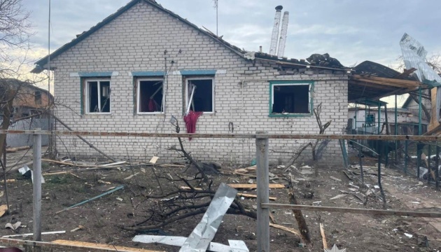 Загарбники атакували Чернігівщину безпілотниками, поранені двоє людей