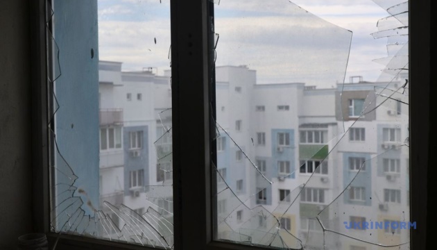 Армія РФ вдарила по житловій забудові у Херсоні: троє загиблих, семеро поранених