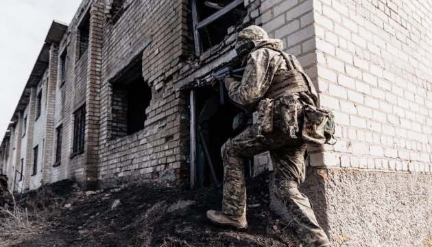 На фронті 121 зіткнення, на Покровському та Костянтинівському напрямках відбиті понад 40 ворожих атак