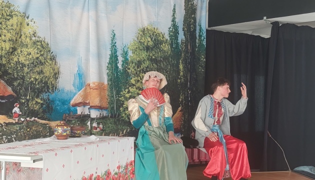 У Кишиневі юні актори з Київщини підкорили глядачів виставою «Українське намисто»