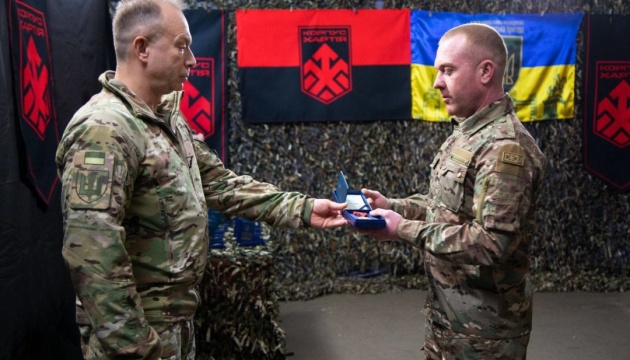 Syrsky : l’armée ukrainienne repousse depuis près d’un an les assauts russes sur Kostiantynivka