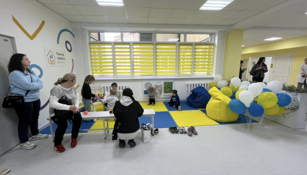 У столичній поліклініці відкрили «Простір турботи» для батьків з дітьми до 4 років