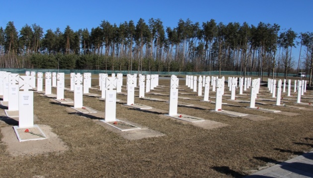 На Національному військовому кладовищі встановлюватимуть кенотафи полеглим захисникам