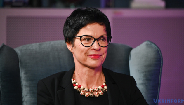 Marta Kos, Ukrayna'daki önemli yasaların kabulünü karşılıyor