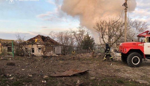 Guerre en Ukraine : Un civil tué et cinq autres blessés dans des bombardements russes sur la région de Zaporijjia 
