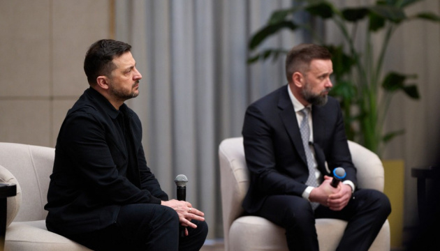 Президент зустрівся з представниками угорської громади Закарпаття