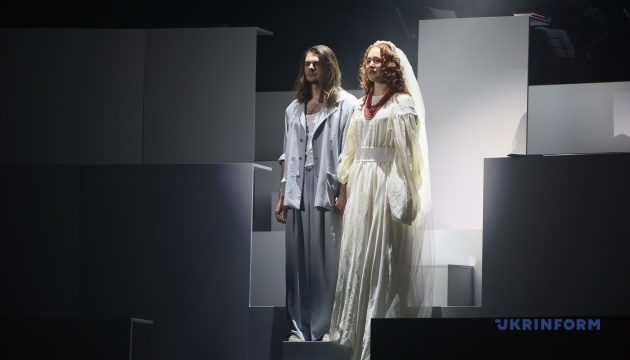 Маруся Чурай: кохання, пісні й супротив ворогам із вечора до рання