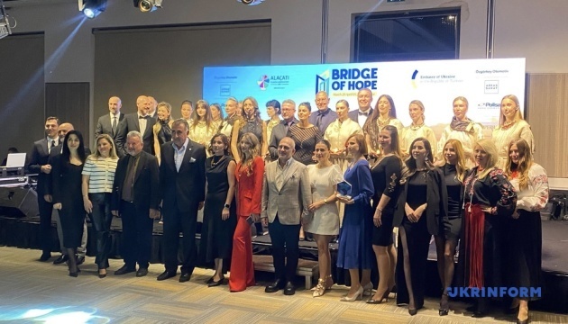 У Туреччині відбувся благодійний гала-вечір на підтримку України