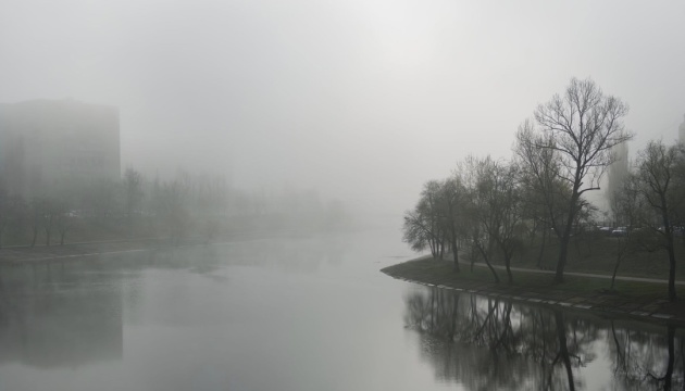Сьогодні в Україні хмарно з проясненнями, подекуди дощі