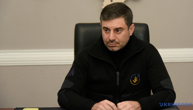 Le commissaire ukrainien aux droits de l’homme saisit l’ONU et le CICR après l’exécution de prisonniers de guerre pendant le cessez-le-feu pascal