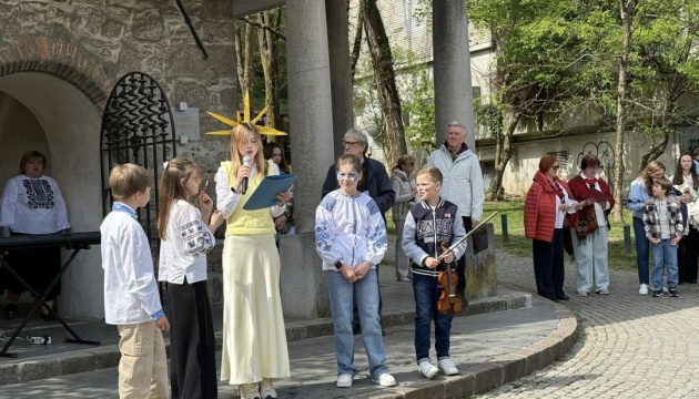 У Словенії громада відсвяткувала Великдень спільною молитвою та дитячим концертом