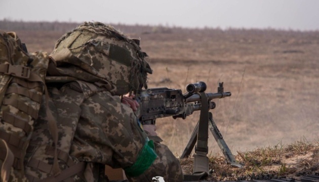 На фронті 184 зіткнення, на Покровському напрямку росіяни здійснили майже 40 атак на позиції Сил оборони