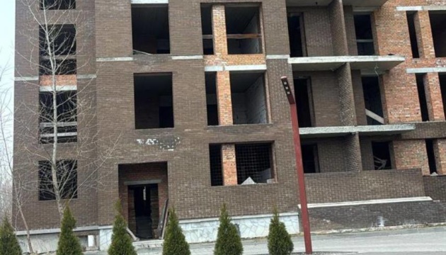 Житло для ветеранів і переселенців: у Бучі викрили квартирну аферу на 35 мільйонів