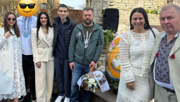 У Чикаго поранені українські захисники разом із громадою зустріли Великдень