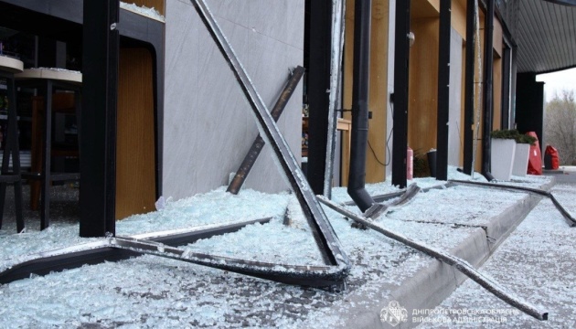 Russians strike Dnipro, leaving 15 people wounded 