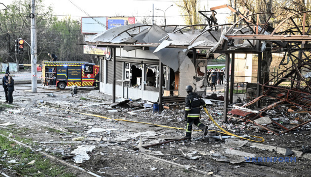 Наслідки російського удару по Запоріжжю / Фото: Дмитро Смольєнко. Укрінформ