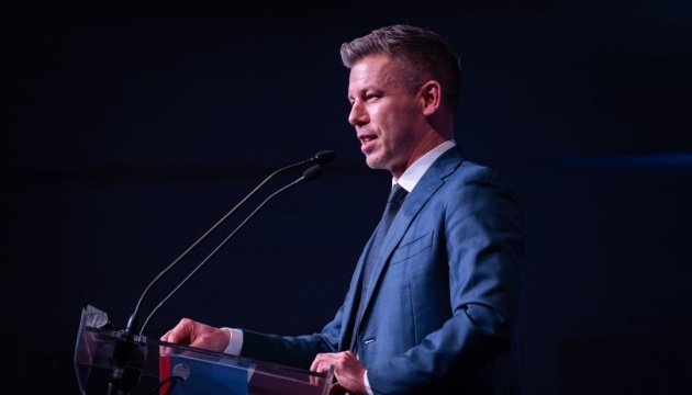 Magyar cree que Orbán levantará el veto al préstamo de la UE para Ucrania si el oleoducto Druzhba reanuda su operación