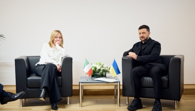 Zelensky meets Meloni in Rome