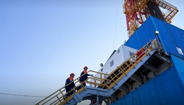 На родовищі Укрнафти пробурили газову свердловину