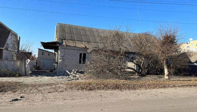 Серед руїн та під обстрілами: у Козачій Лопані залишаються 350 цивільних