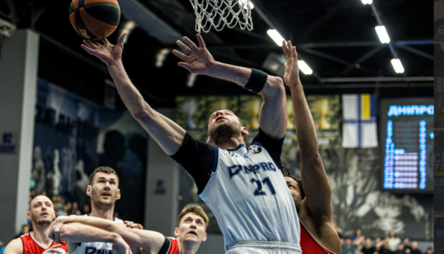 Баскетбольна Суперліга: «Дніпро» переміг«Рівне»