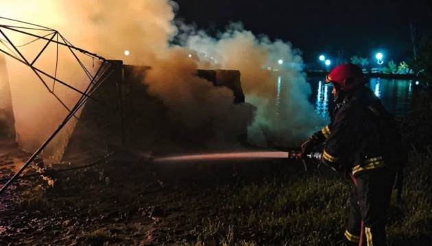 Russians strike port in Izmail, damaging production buildings and railway facilities 