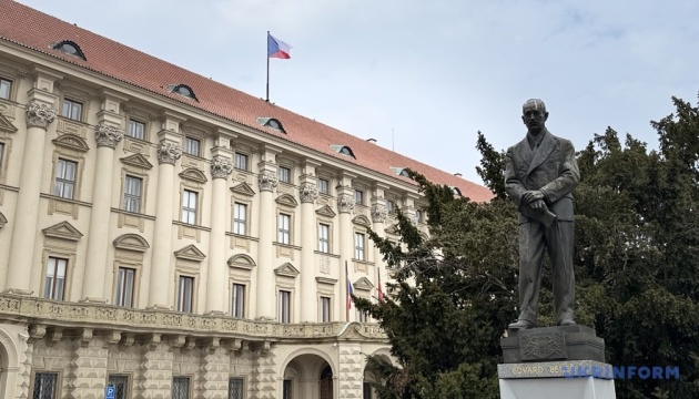 МЗС Чехії викликало російського посла через погрози Кремля бити по оборонних підприємствах ЄС