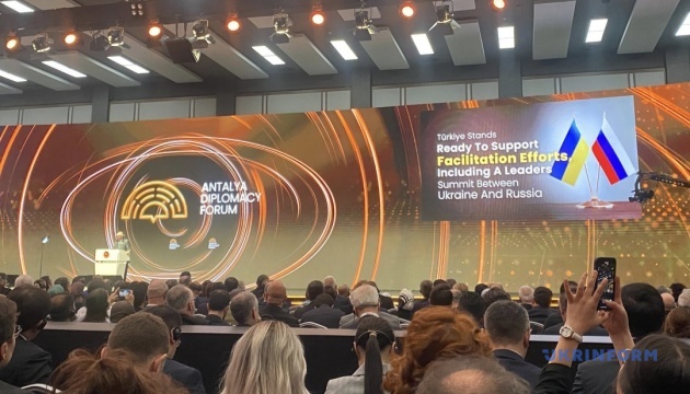 Erdoğan: Turquía está dispuesta a facilitar conversaciones directas entre Ucrania y Rusia, incluso una reunión de líderes