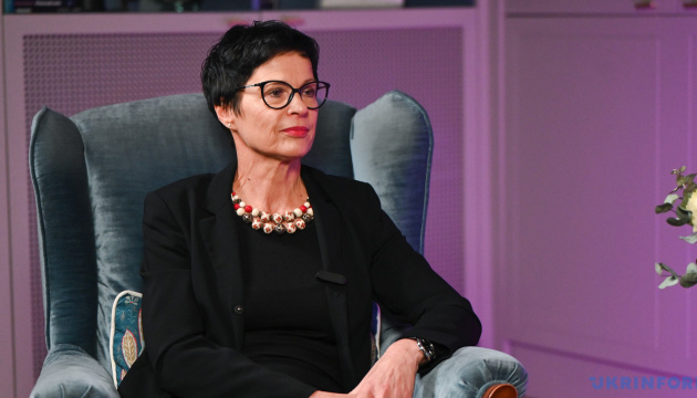 コス欧州委員、ウクライナに関する３つの明るいニュースに言及