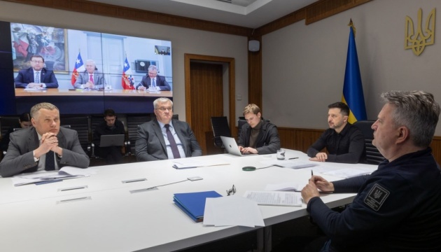 Зеленський обговорив із президентом Чилі напрями співпраці між країнами