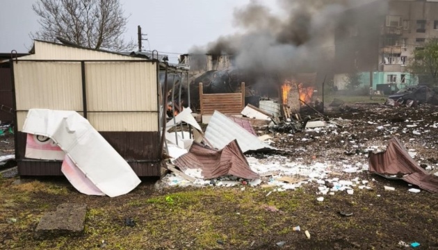 Росіяни завдали шість ударів по Новомиколаївці на Запоріжжі, поранені семеро людей