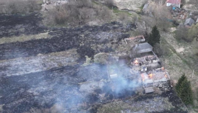 Росіяни за добу понад 40 разів обстріляли Чернігівщину, є поранена і пошкодження