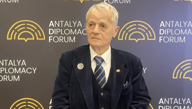 Питання Криму не можуть вирішуватися без участі кримськотатарського народу - Джемілєв