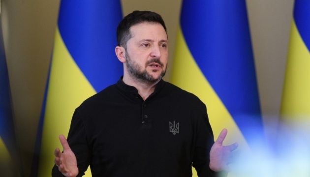 Zelensky sur la visite de Witkoff et Kushner : « Oui, nous les attendons »