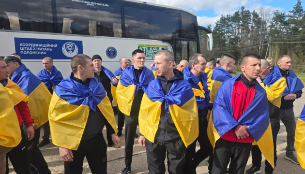 СБУ показала ексклюзивні кадри з обміну полоненими