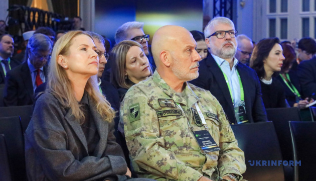 CinC Syrskyi meets NATO, EU military chiefs to discuss Ukrainian forces urgent needs