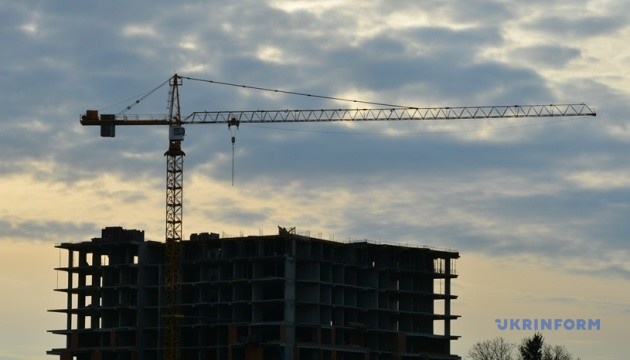 Уряд дерегулює сферу будівництва для прискорення відбудови