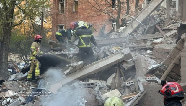 Two bodies recovered from rubble in Dnipro, injury toll rises to 21
