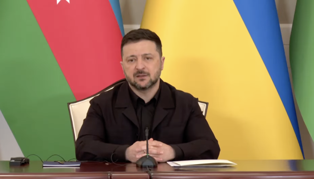 Україна продовжуватиме освітні програми для азербайджанських студентів - Зеленський