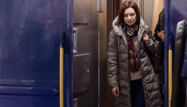 President of Moldova arrives in Kyiv