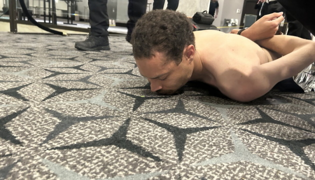 Стрілець у Вашингтоні перед атакою передав родичам маніфест проти Трампа - ЗМІ