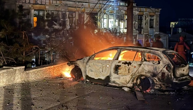 ロシア軍、ウクライナ南部オデーサを無人機で攻撃　負傷者１１名